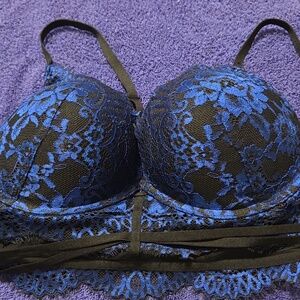 La SENZA Black Bra with Blue Floral Lace  34C